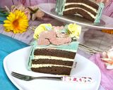 صورة لخطوة 17 من وصفة تورتة جنواز الشوكولاتة بكريمة الزبدة 🎂