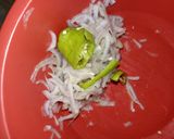 A picture of step 3 of Hilsa fish salan.