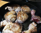 Foto del paso 1 de la receta: Pollo troceado en salsa gluten free