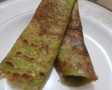 A picture of step 6 of Sprouts moong chila.
