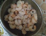 A picture of step 2 of Prawns biryani.