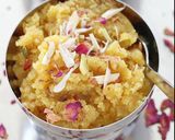 A picture of step 3 of Moong dal halwa.