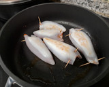 Foto del paso 8 de la receta: Calamarcitos rellenos de boloñesa con cuscús con berenjenas