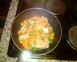 A picture of step 1 of Chicken pie.