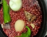 Foto del paso 4 de la receta: 🫘Alubias de Anguiano (caparrones) estofadas🧅🥔🫑