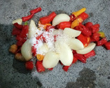 Foto langkah ke 2 dari resep Sambal Tempe Kemangi Jambal Roti.