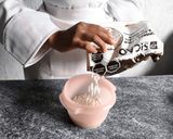 Foto del paso 1 de la receta: Calaveritas de chocolate