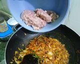 A picture of step 2 of Mutton Mince Filling.