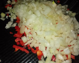 Foto del paso 1 de la receta: Risotto de pollo arroz y azafrán