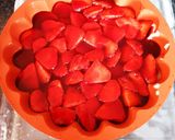 Une image de l'étape 7 de Bavarois aux fraises 🍓 coeur aux fruits rouges 😋.