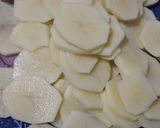 Une image de l'étape 1 de Gratin dauphinois.