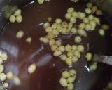 A picture of step 3 of Pani Puri.
