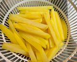รูปขั้นตอนการทำที่ 1 ของ มันฝรั่งทอด (French fries 🍟)