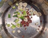 A picture of step 2 of Ginger chicken soup 🐣.