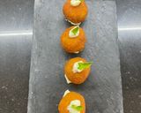 Foto del paso 9 de la receta: Croquetas Variadas, cecina, jamón ibérico, pollo, calçots y de chistorra con huevo frito😜😜😜😜