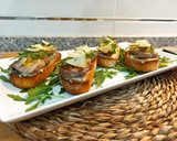 Foto del paso 3 de la receta: Tostas de solomillo al roquefort 🍞🧀