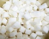 A picture of step 1 of Braised daikon and minced pork.