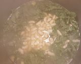 A picture of step 2 of Healthy detox chicken soup.