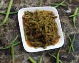 A picture of step 4 of Cluster beans dry sabji.