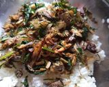 Foto langkah ke 5 dari resep Nasi Gurih Ikan Pindang.