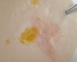 A picture of step 2 of Sooji Uttapam.