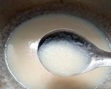 A picture of step 4 of Semolina kheer/ Rava payasam.