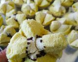 Foto langkah ke 5 dari resep Bolu Kukus Mekar.