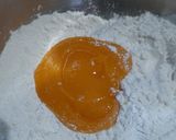 A picture of step 4 of Palm dumplings stuffed with sweetened coconut.