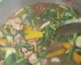 รูปขั้นตอนการทำที่ 3 ของ อ่อมไก่ผักรวม