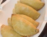A picture of step 7 of Meat pie.