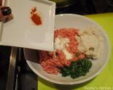 A picture of step 4 of Persian style meat balls.