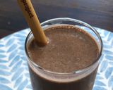 A picture of step 4 of Chocolate and Peanut Butter Smoothie.