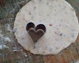 Foto del paso 10 de la receta: Mazapán de leche y nuez en forma de corazón💖💕