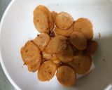Foto langkah ke 2 dari resep Tumis Buncis Sosis.
