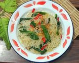 Foto langkah ke 3 dari resep Bihun Goreng Bumbu Iris.
