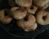 Foto langkah ke 5 dari resep Donat Empuk tanpa kentang (lembut di dalam crunchy di luar).