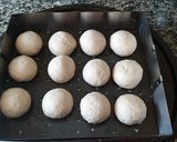 A picture of step 2 of Pav bhaji.