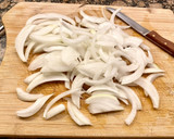 Foto del paso 2 de la receta: Salchichas frescas encebolladas