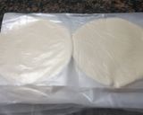 Foto del paso 5 de la receta: Tapas de empanadas sin tacc