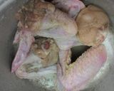 Foto langkah ke 1 dari resep Ayam kecap manis pedas.
