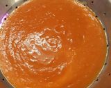 A picture of step 3 of Pizza Sauce.