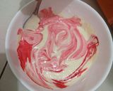 Foto langkah ke 3 dari resep Bolu Mawar Kukus.