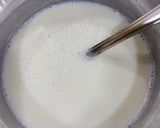 A picture of step 1 of China grass with strawberry jelly.