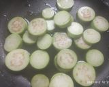 झटपट परतलेली वांगी (paratleli vangi recipe in marathi) रेसिपी स्टेप 1 फोटो 