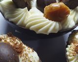 Foto del paso 6 de la receta: Huevos de Pascua Rellenos con Ganache de Chocolate Blanco