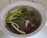 香味傳千里的-麻辣鴨血鍋的食譜步驟1照片