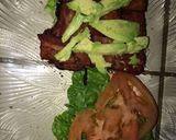 A picture of step 3 of B.A.L.T.S. Bacon Avocado Lettuce Tomato Sandwiches.