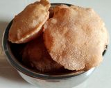 પૂરી(Puri Recipe in Gujarati) રેસીપી સ્ટેપ4ફોટો