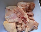 Foto del paso 1 de la receta: Pollo frito sazonado con🐤🍋🐥🍋 pimentón y limón🐥🍋🍋