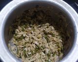 வெள்ளரி விதை மற்றும் பூசணி விதை நெய் மைசூர்பாக்(Pumpkin&vellari seed Ghee mysorepak recipe in tamil) ரெசிபி ஸ்டேப் 1 புகைப்படம்